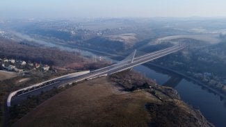 Návrh mostu od sdružení Stráský, Hustý a partneři a Studio acht