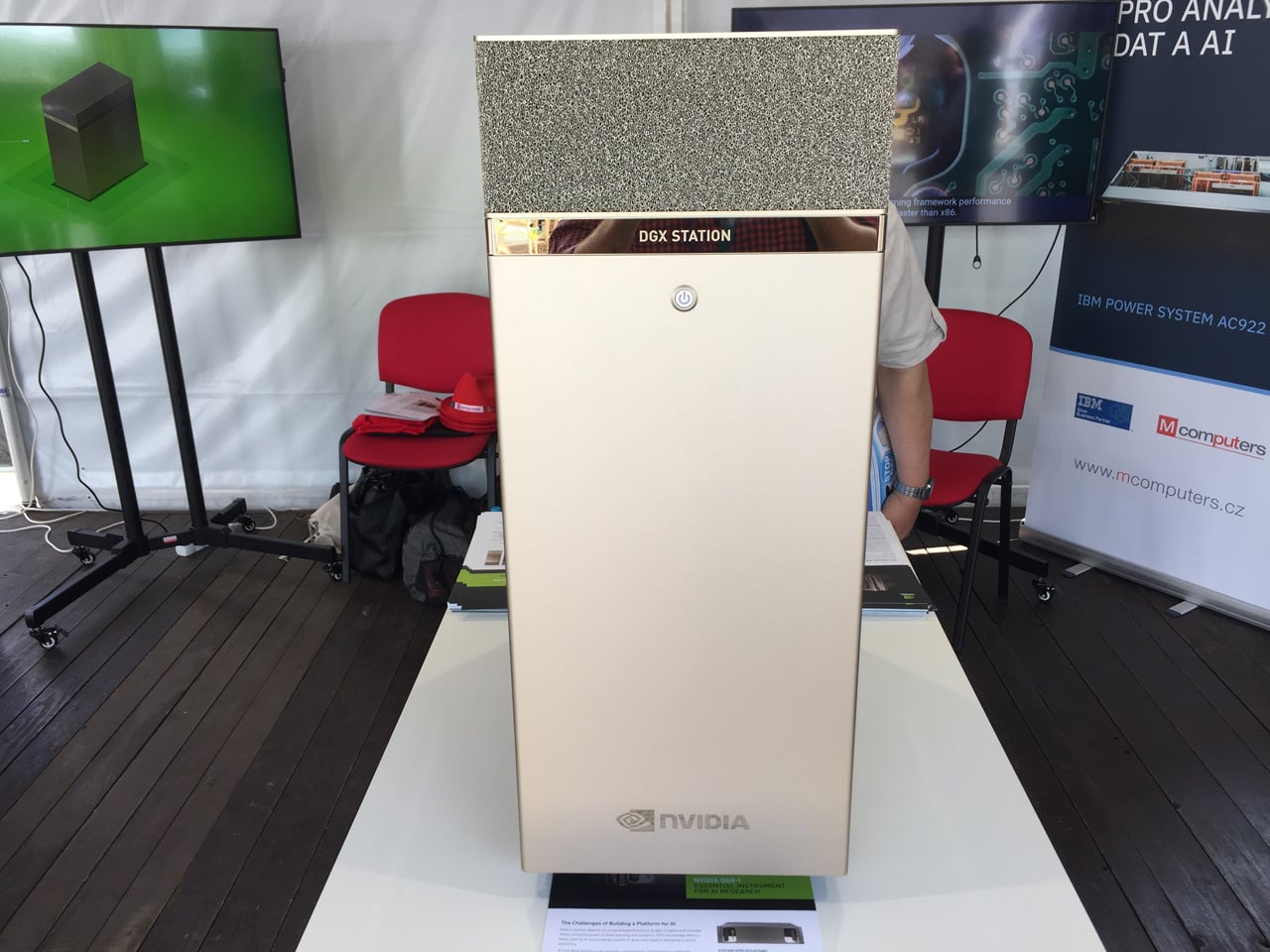 Elektrická formule či obytná kapsule na Future Port Prague 2018