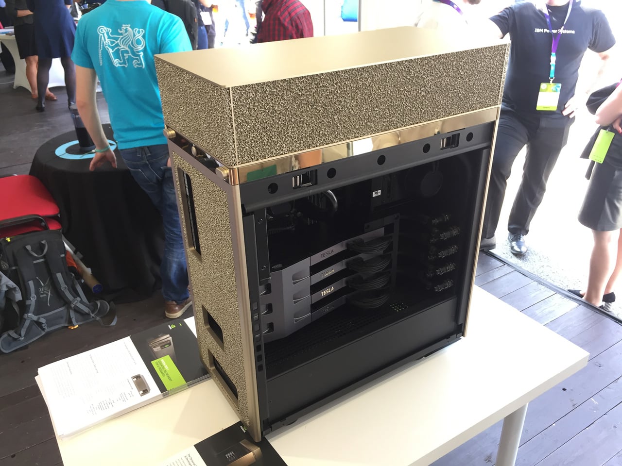 Elektrická formule či obytná kapsule na Future Port Prague 2018