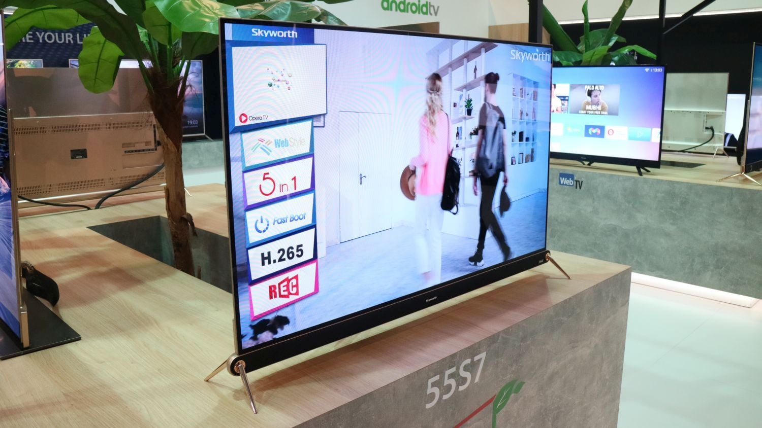 IFA 2017 - televizory (kompletní galerie)