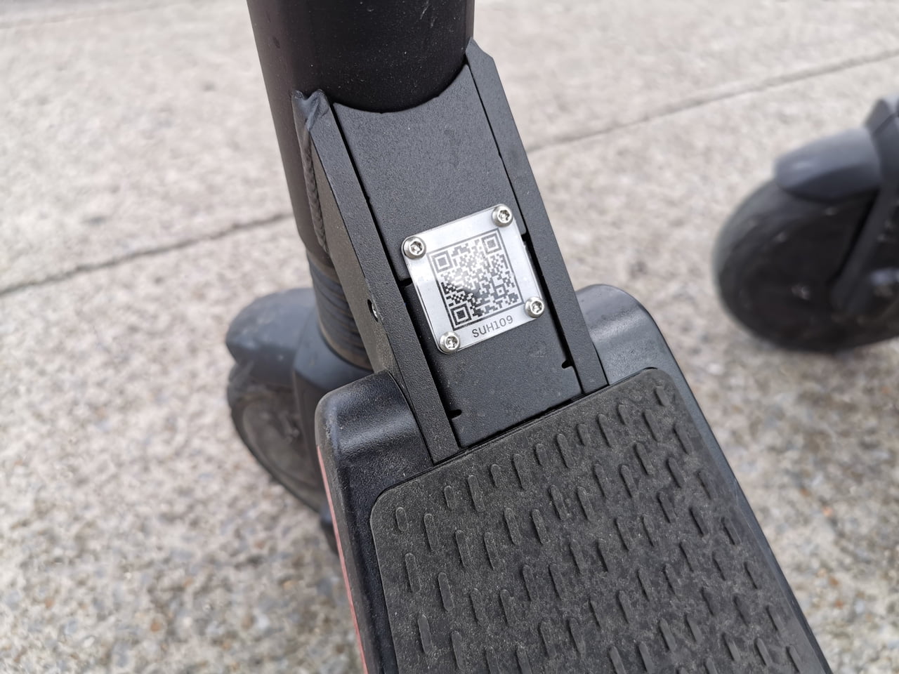 Sdílené elektrické koloběžky Jump od Uberu