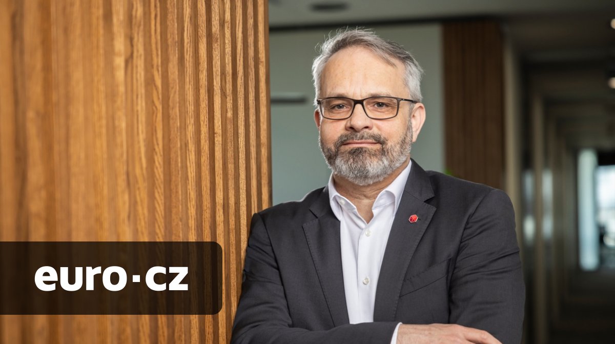 Jak se staví „nákupák“. Vybudovat nový obchodní dům zabere šest let, Česko se jejich hustotou nijak nevymyká, zní z Redstonu