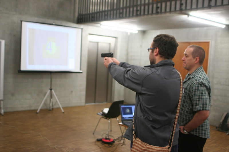 Domácí laserový střelecký simulátor HomeLESS