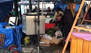 Vitalia.cz: Galerie: Co je ukryto za stánky s jídlem