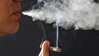 Náhledový obrázek - Australská vláda chce ještě více znechutit cigarety kuřákům