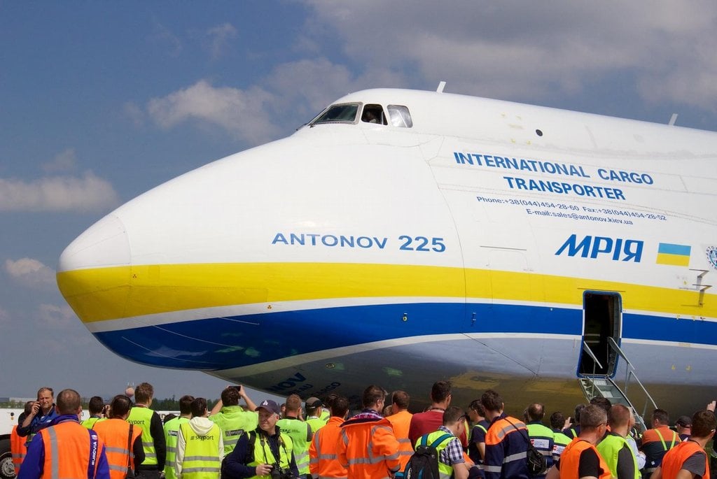 2017-12-antonov-an-225-mrija-v-praze-4.jpg