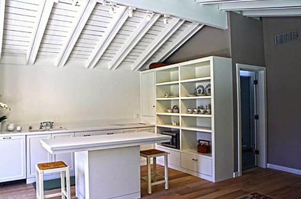 2011-03-dc5afm-v-malibu-kterc3bd-prodc3a1vc3a1-leonardo-di-capri