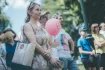 Symbolem akce byl růžový balónek s nápisem Nina love. Na snímku jej drží moderátorka Karla Mráčková. Růžová je barva boje s rakovinou, nápis pak vzkazem rodiny pro Ninu.