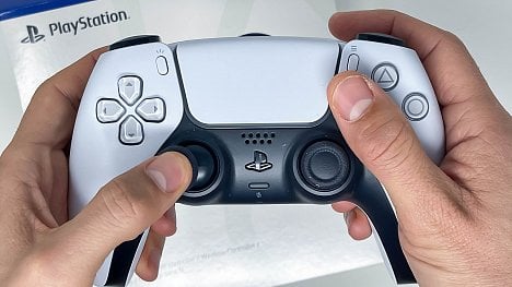 Náhledový obrázek - Vyprodaly se, nejsou a nebudou. Hráči na objednaný PlayStation 5 čekají i více než půl roku