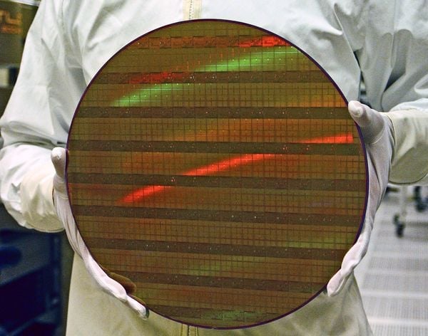 450mm wafer u Intelu