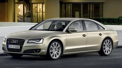 Náhledový obrázek - Audi A8: limuzína s výbavou stíhačky