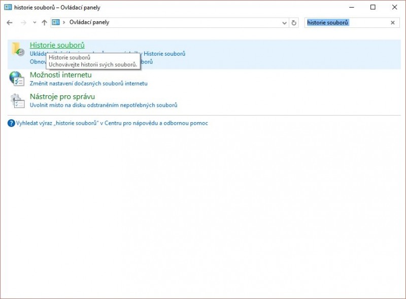 Do pole pro vyhledávání je třeba zadat výraz Historie souborů a poté klepnout na stejnojmenný odkaz, kterým se dostanete do aplikace Historie souborů