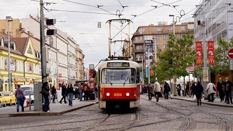 Náhledový obrázek - Praha 5 chce dát přednost tramvajím. Na pěti velkých křižovatkách