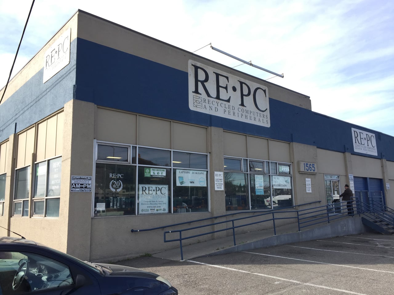 Křemíkové nebe RE-PC: prodejna starých počítačů v Seattlu