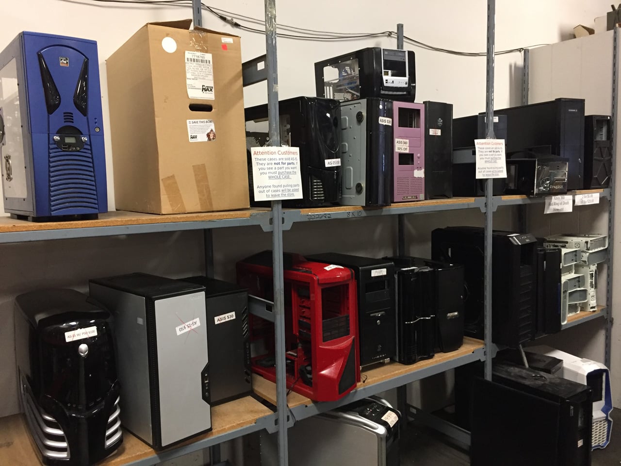 Křemíkové nebe RE-PC: prodejna starých počítačů v Seattlu