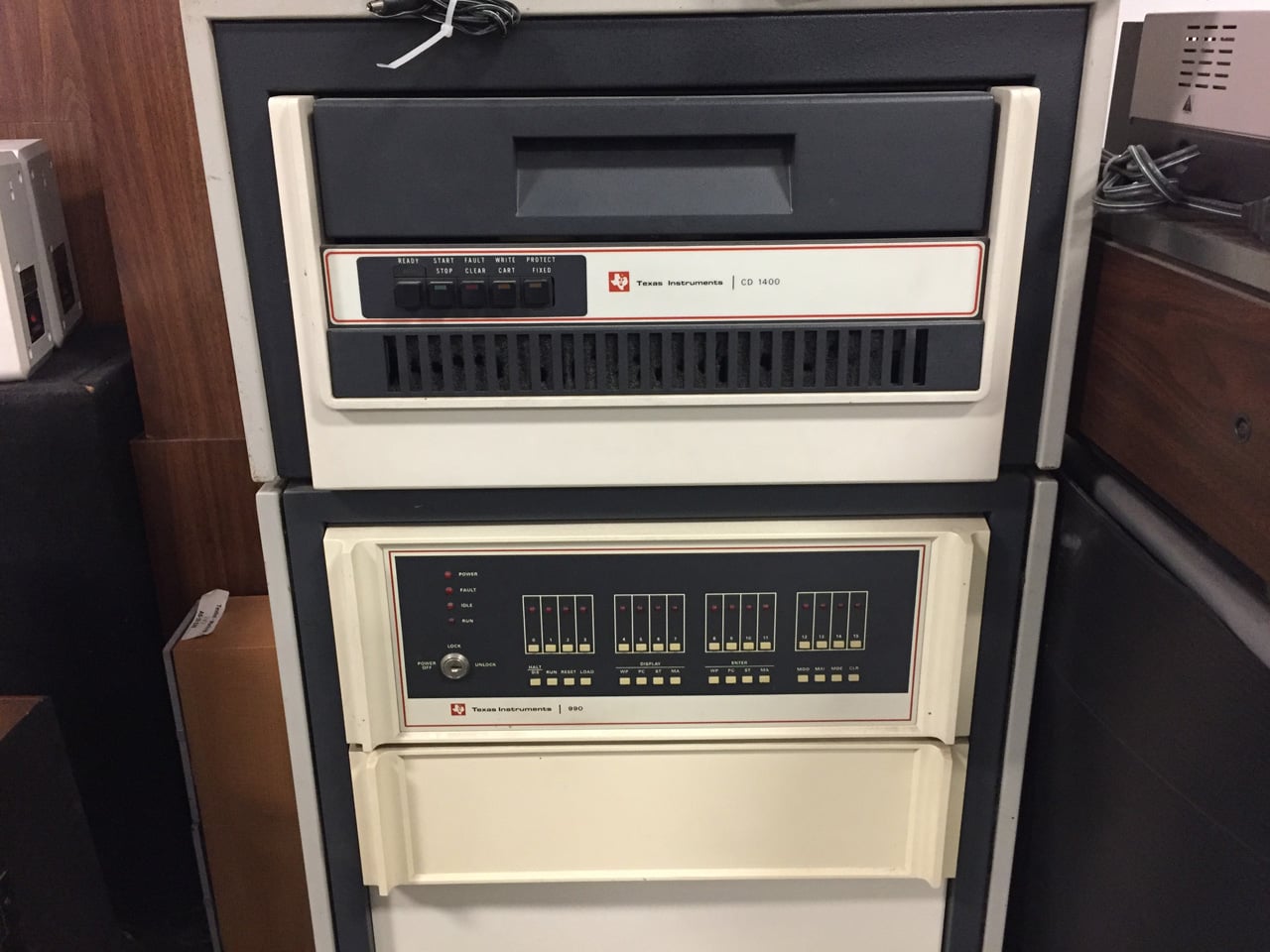 Křemíkové nebe RE-PC: prodejna starých počítačů v Seattlu