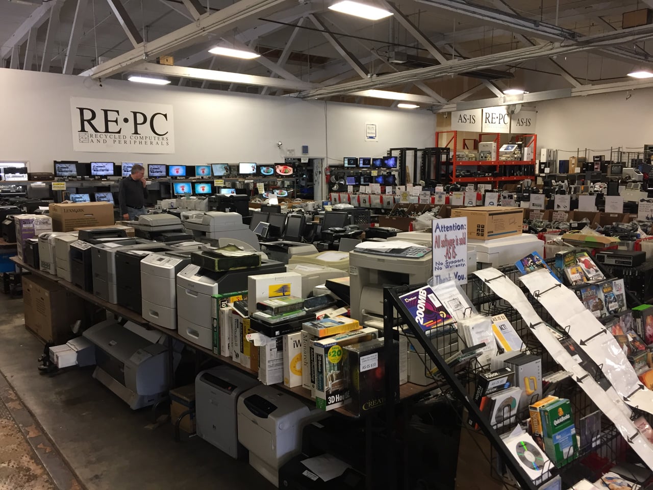 Křemíkové nebe RE-PC: prodejna starých počítačů v Seattlu