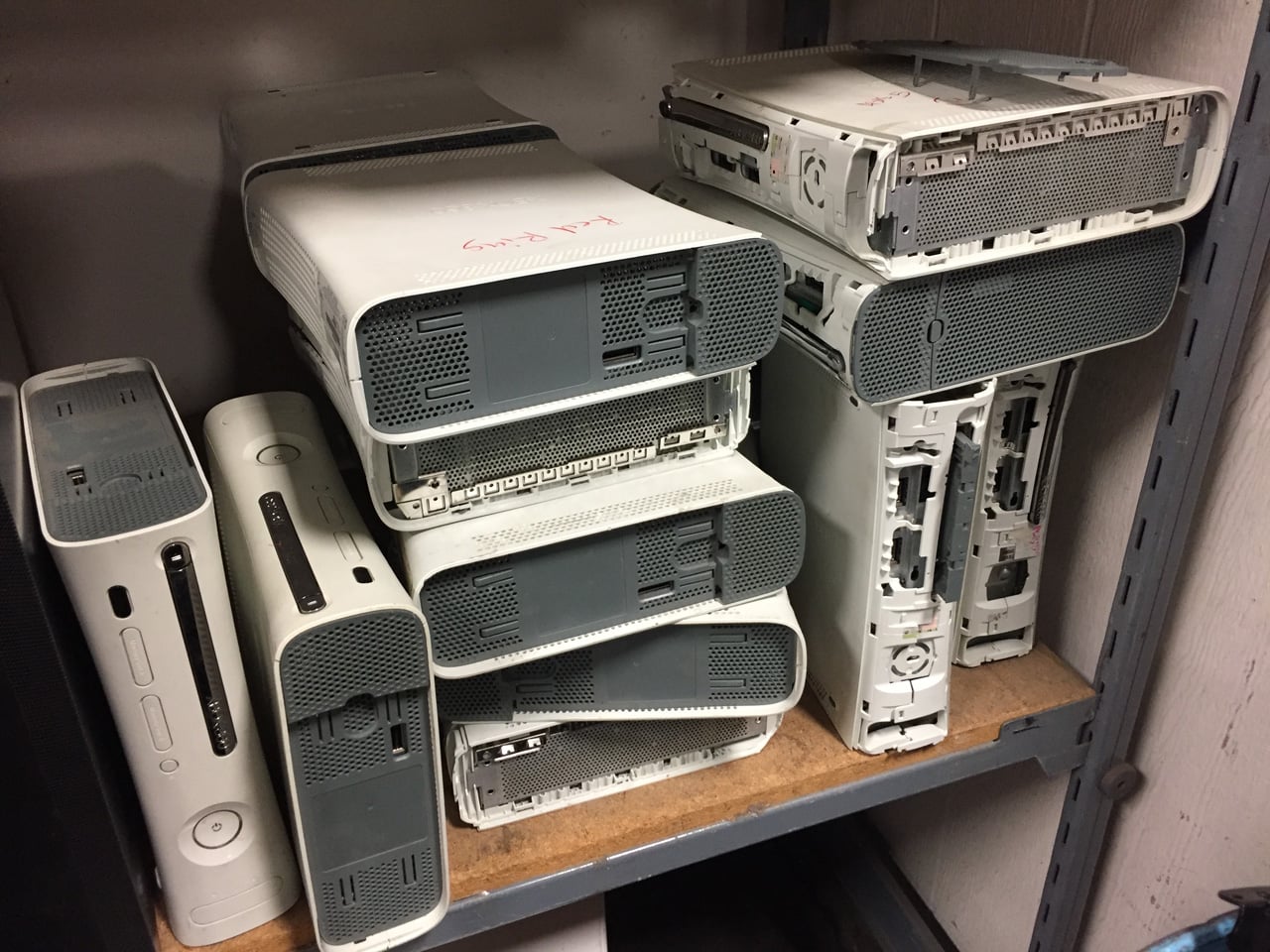 Křemíkové nebe RE-PC: prodejna starých počítačů v Seattlu