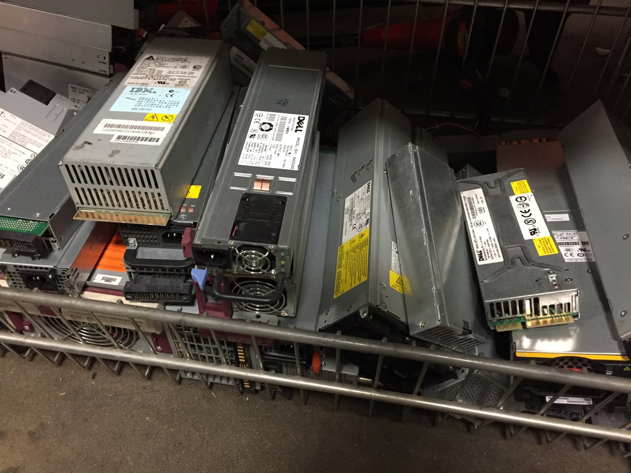 Křemíkové nebe RE-PC: prodejna starých počítačů v Seattlu