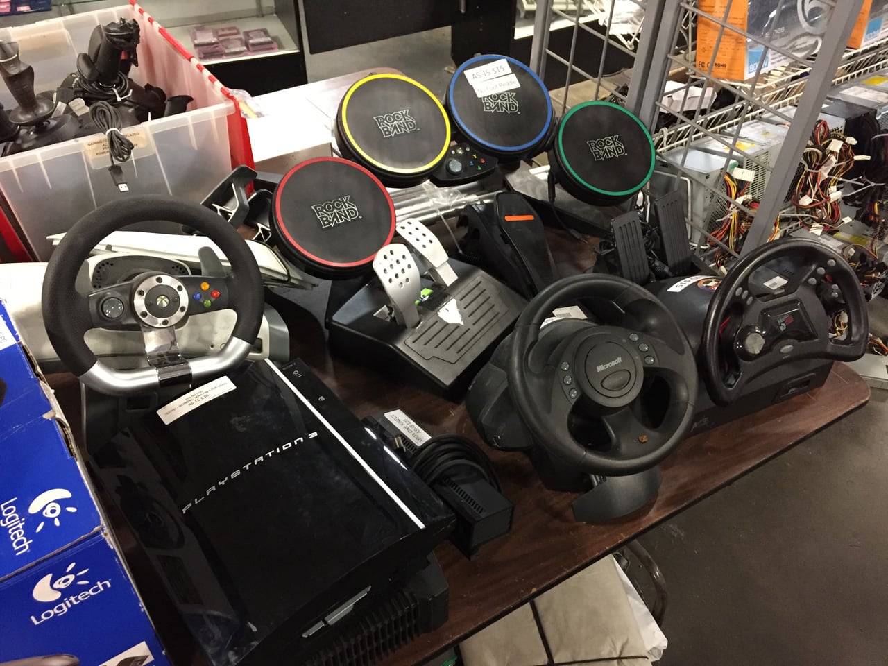 Křemíkové nebe RE-PC: prodejna starých počítačů v Seattlu