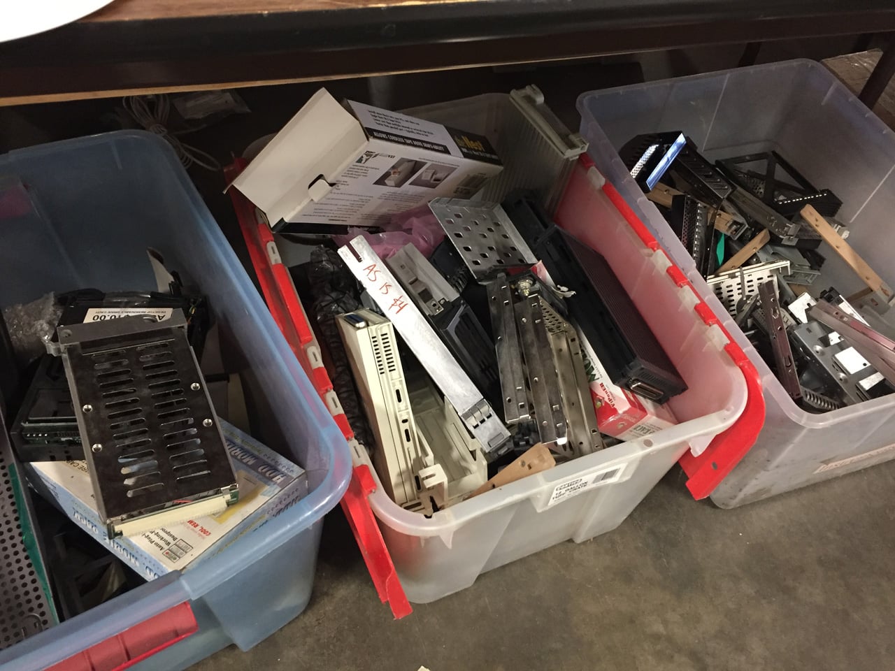 Křemíkové nebe RE-PC: prodejna starých počítačů v Seattlu