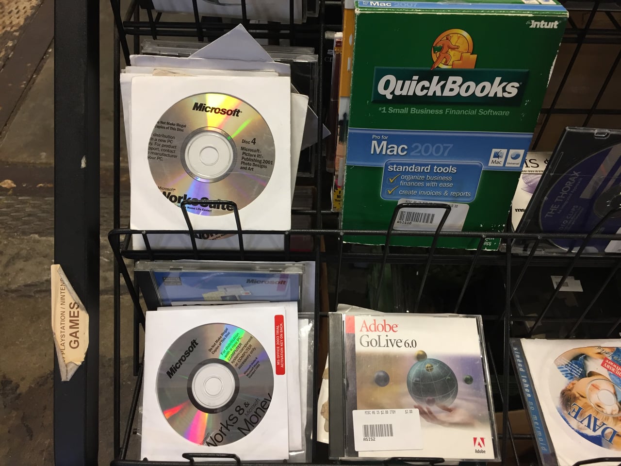 Křemíkové nebe RE-PC: prodejna starých počítačů v Seattlu