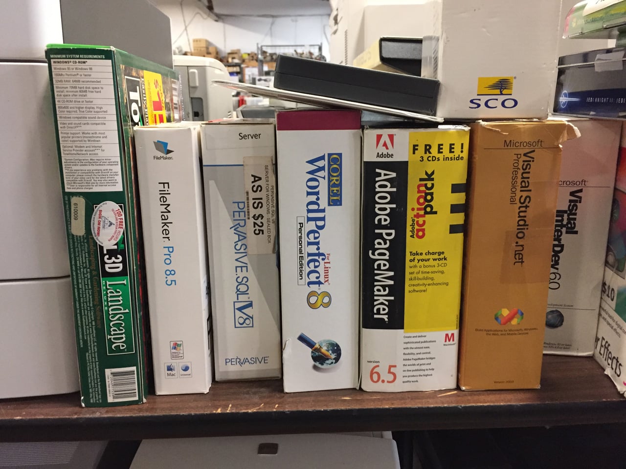 Křemíkové nebe RE-PC: prodejna starých počítačů v Seattlu