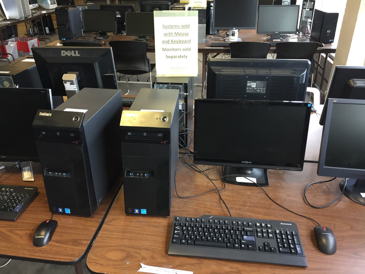 Křemíkové nebe RE-PC: prodejna starých počítačů v Seattlu