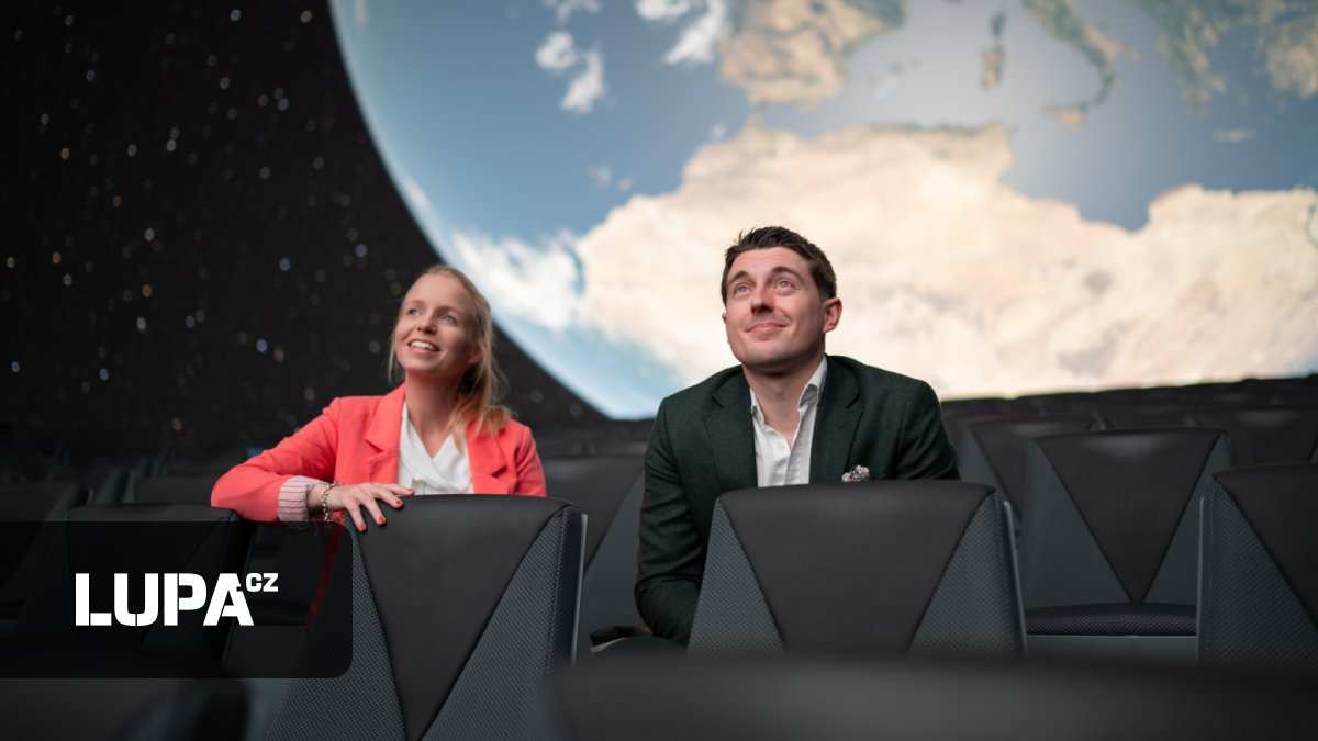 České želízko v evropském ohni. Tvrdohlavý Čech přiměl Stanford upravit pro něj pravidla a s dcerou Ursuly von der Leyen učí počítače číst planetu