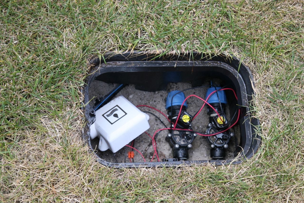 Útroby chytrého zavlažování.