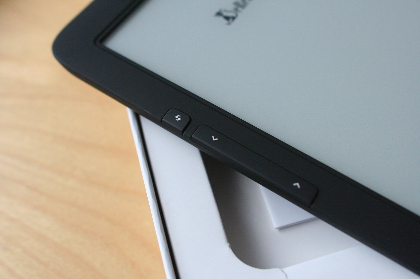 Pokud potřebujete „ušpiněný“ obraz překreslit, stačí stisknout na druhé straně.