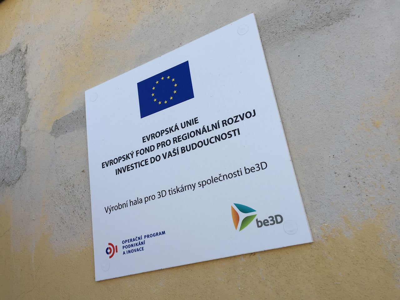 Na výrobu se čerpaly dotace z OPPI s padesátiprocentní spoluúčastí.