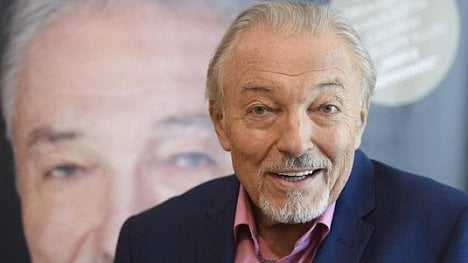 Náhledový obrázek - Zemřel zpěvák Karel Gott. Bylo mu 80 let