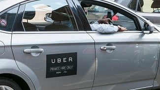 Náhledový obrázek - Uber od října zavede EET, týkat se však bude jen nových řidičů