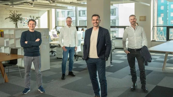 Tým FLO ve složení Hájek, Grofčík, Pesliak a Pyrah