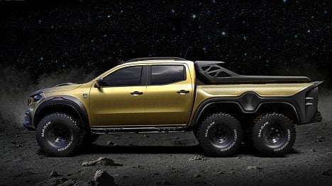 Móda šestikolových aut nekončí. Carlex připravuje Mercedes třídy X v provedení 6x6