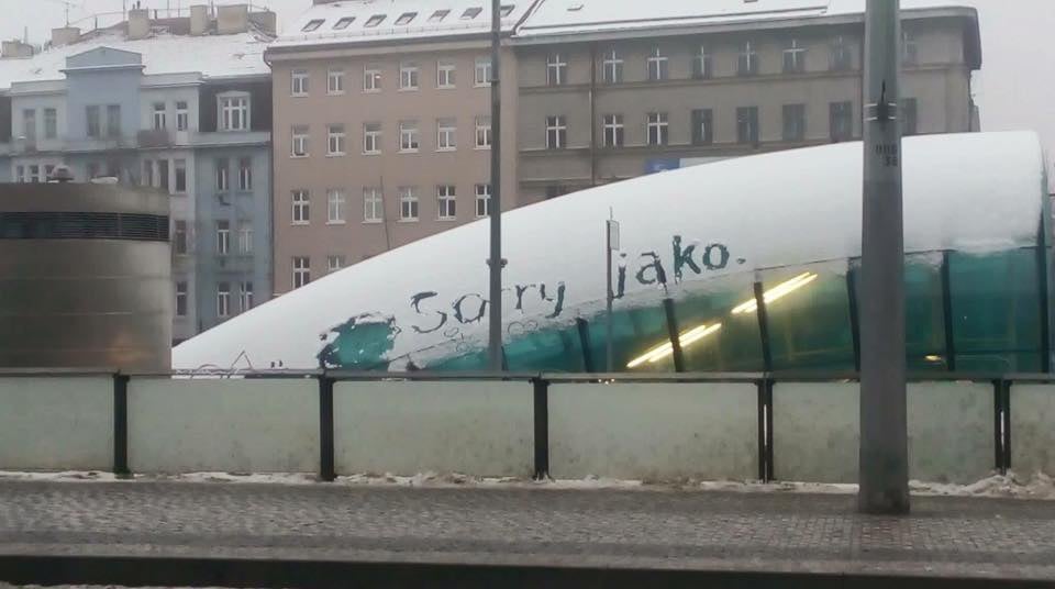 Lidová tvořivost v reakci na „sorry jako“
