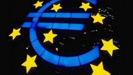 Náhledový obrázek - Financial Times: EU jedná o fungování dvou záchranných fondů najednou