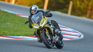 Náhledový obrázek - S BMW R 1250 RS poprvé na velkém okruhu: Rekreační sport