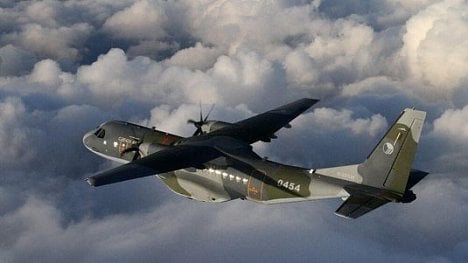 Náhledový obrázek - Obrana podepsala smlouvu na nákup dvou letounů CASA, zaplatí 1,94 miliardy korun