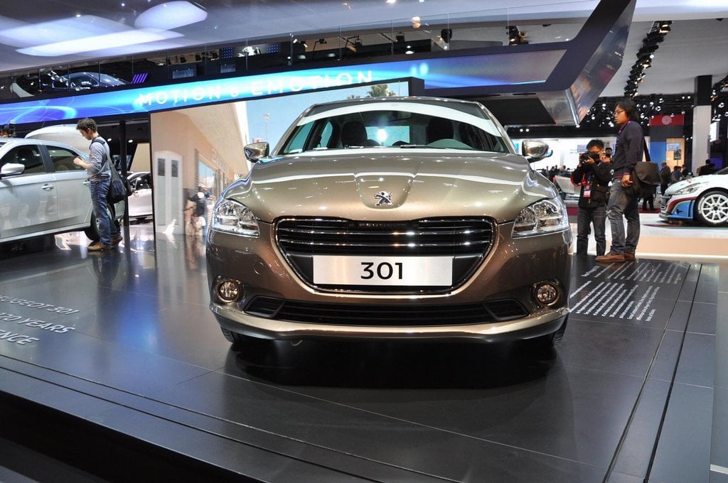 2011-12-peugeot-301-1.jpg