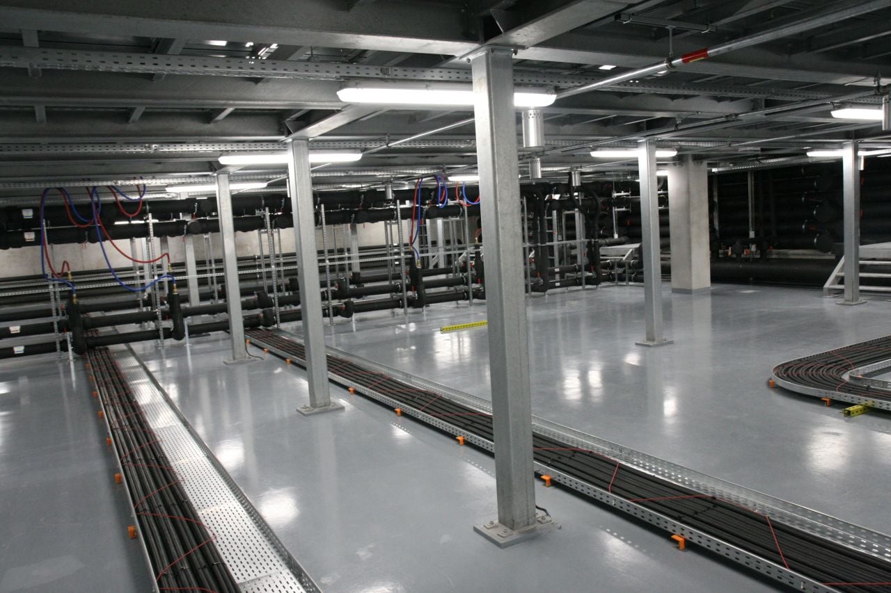 Škoda Auto HPE SGI 8600 clustery, klimatizace a vstup do DC C12