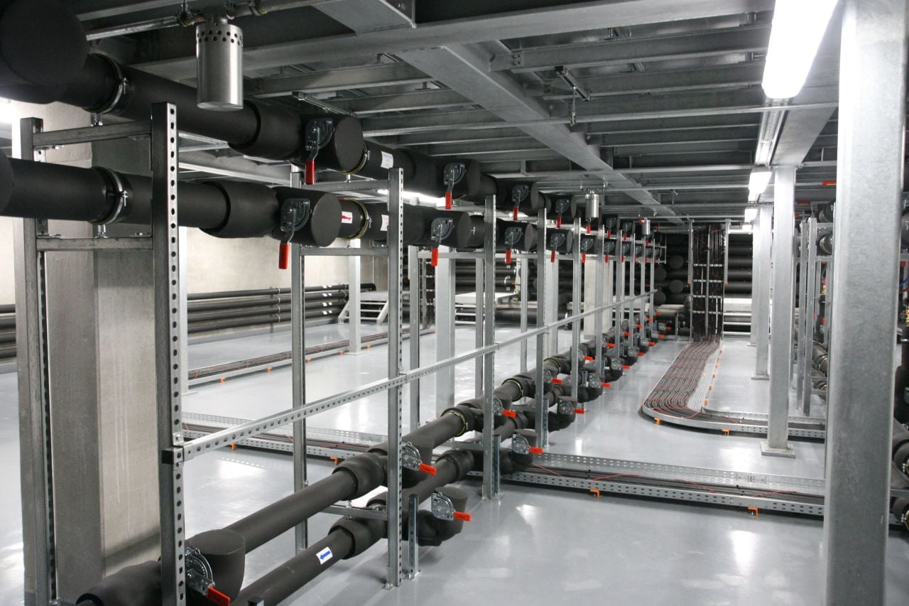 Škoda Auto HPE SGI 8600 clustery, klimatizace a vstup do DC C12