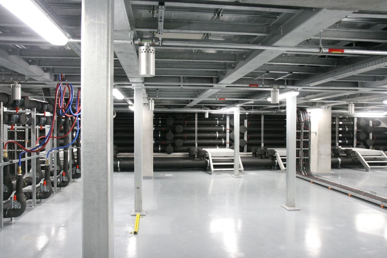 Škoda Auto HPE SGI 8600 clustery, klimatizace a vstup do DC C12