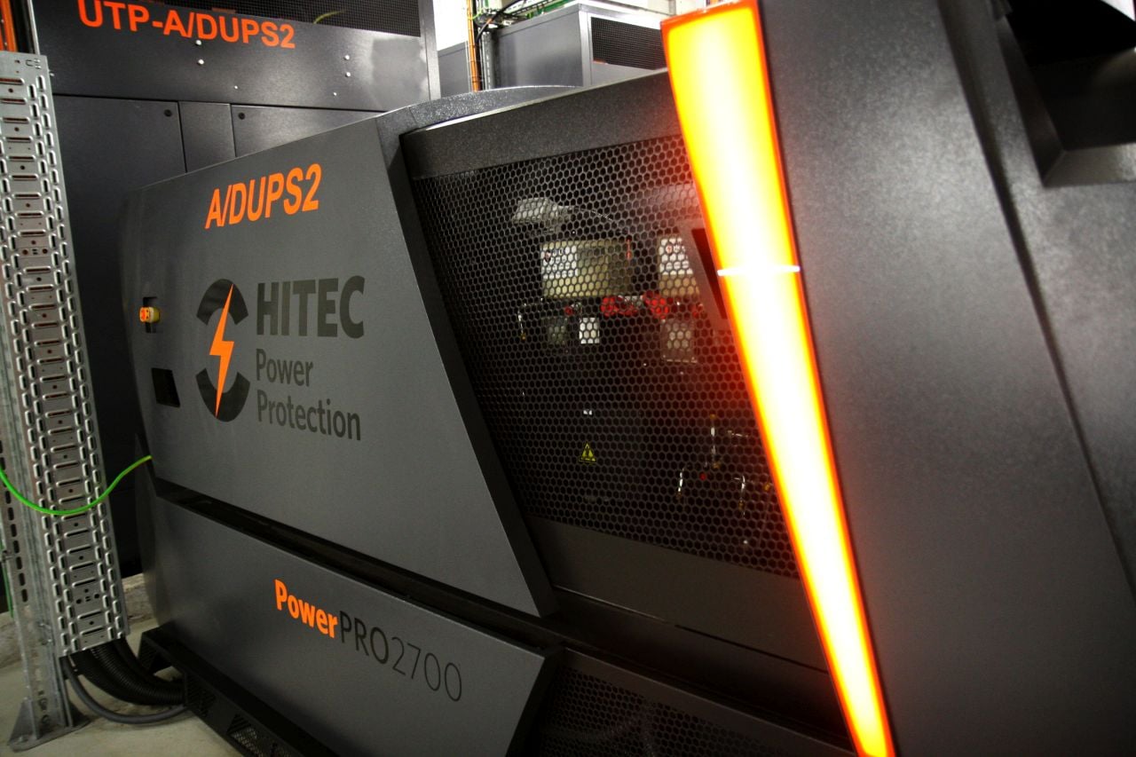 Škoda Auto HPE SGI 8600 clustery, klimatizace a vstup do DC C12