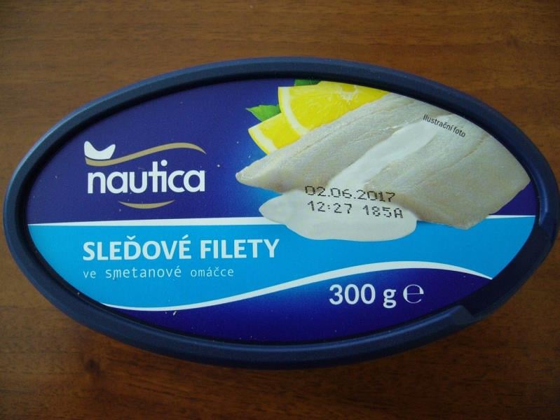 Lidl, Cerhovice: Nautica sleďové filety ve smetanové omáčce - výrobek z Polska měl nižší obsah rybího masa (o 10,6 % méně), než bylo uvedeno na obale