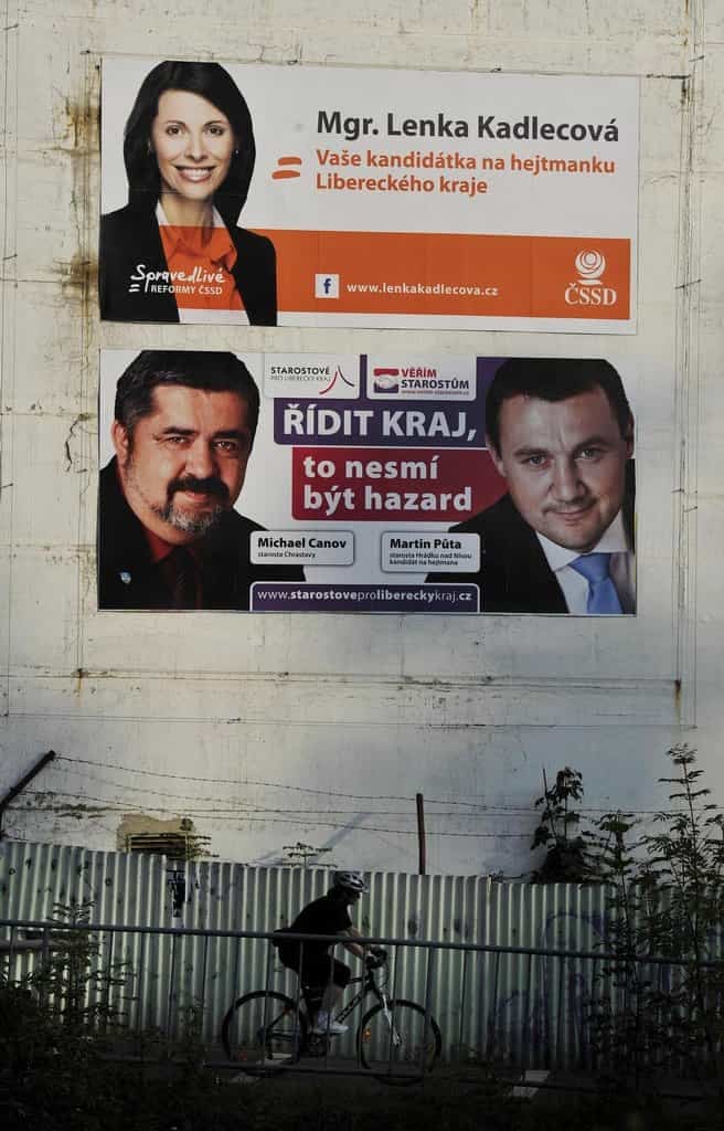 2010-01-plakc3a1tovacc3ad-plochy-opanovala-volebnc3ad-kampac588-