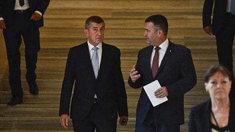 Náhledový obrázek - Hamáček převzal ministerstvo zahraničí. Babiš okolnosti jmenování nevysvětlil