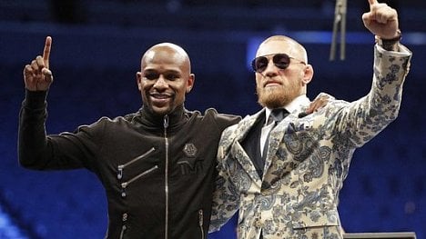 Náhledový obrázek - McGregor vydělal za půl hodiny víc než Ronaldo za rok. Mayweather je ale v jiné dimenzi