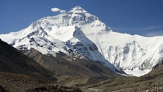 Náhledový obrázek - Slepý horolezec Holzer pokořil Mount Everest